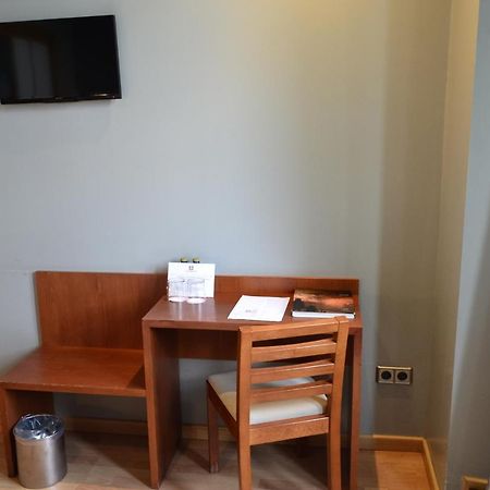 Hotel Alda Palacio Valdes Avilés Kültér fotó